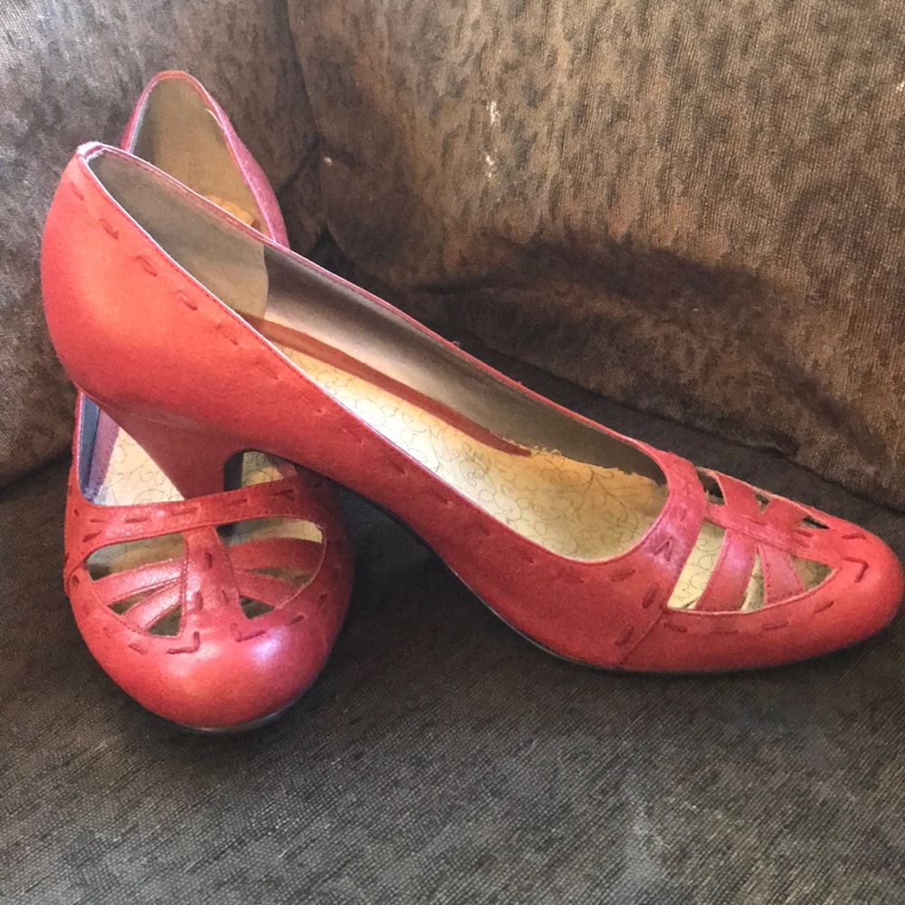 Kenneth Cole reaction red maxed out red heels!